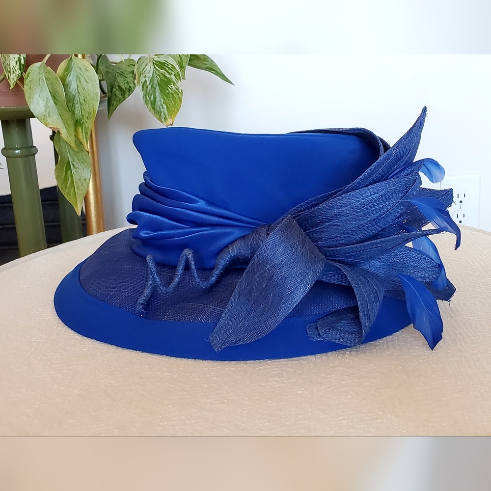 Elite Champagne Royal Blue Derby Church Hat Feathers/Floral Embellished, OS, EUC - Picture 5 of 16